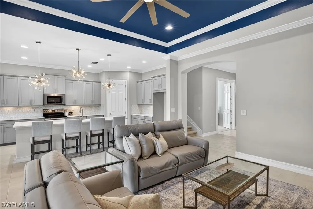 14748 Windward Lane Naples FL 34114