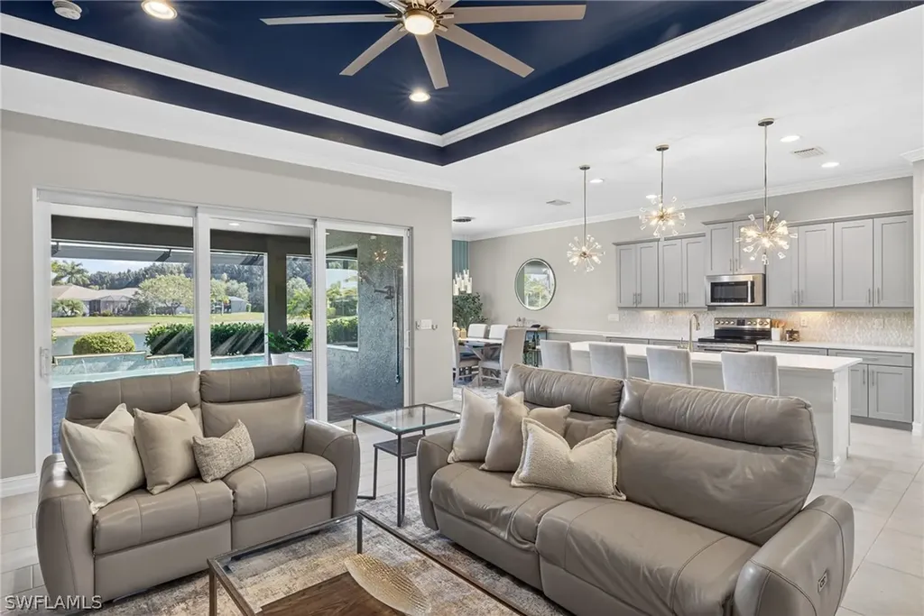 14748 Windward Lane Naples FL 34114