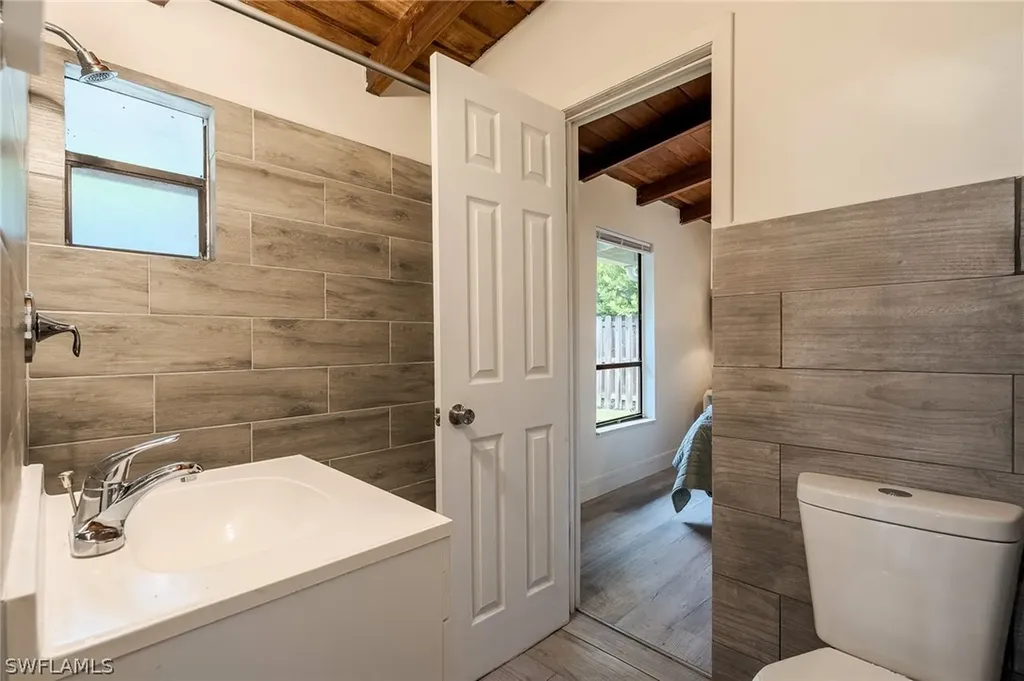 1139 Frank Whiteman Boulevard Naples FL 34103