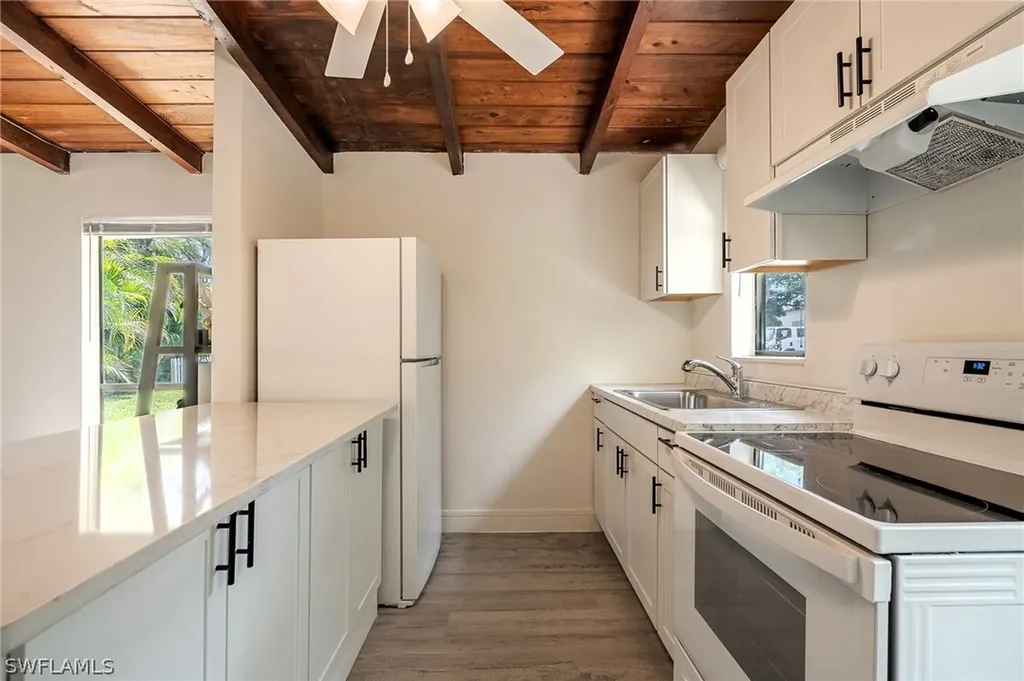 1139 Frank Whiteman Boulevard Naples FL 34103