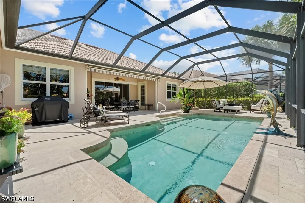 383 Cypress Way W Naples FL 34110