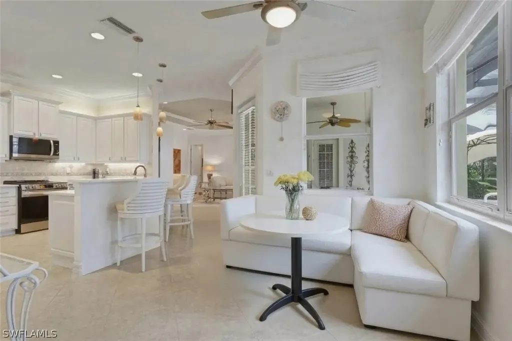 383 Cypress Way W Naples FL 34110