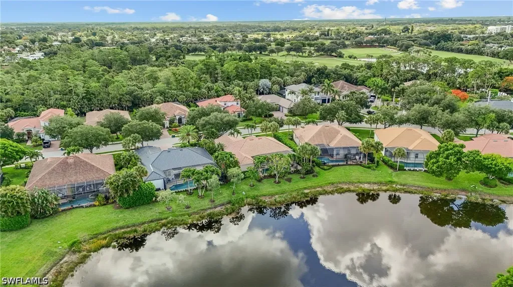 383 Cypress Way W Naples FL 34110