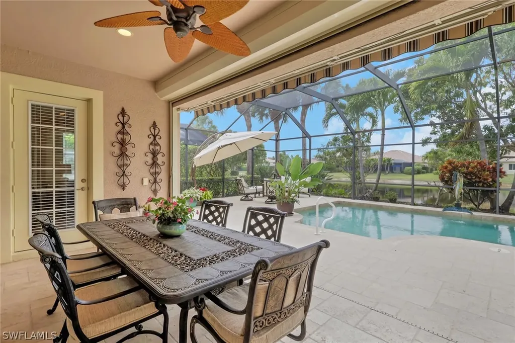 383 Cypress Way W Naples FL 34110