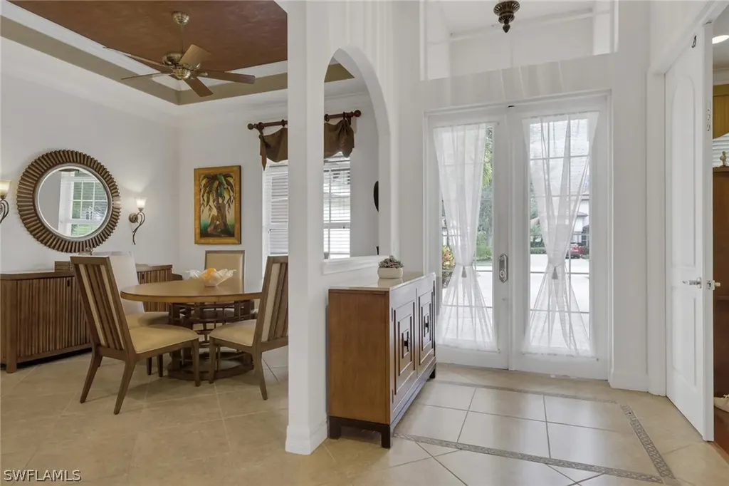 383 Cypress Way W Naples FL 34110