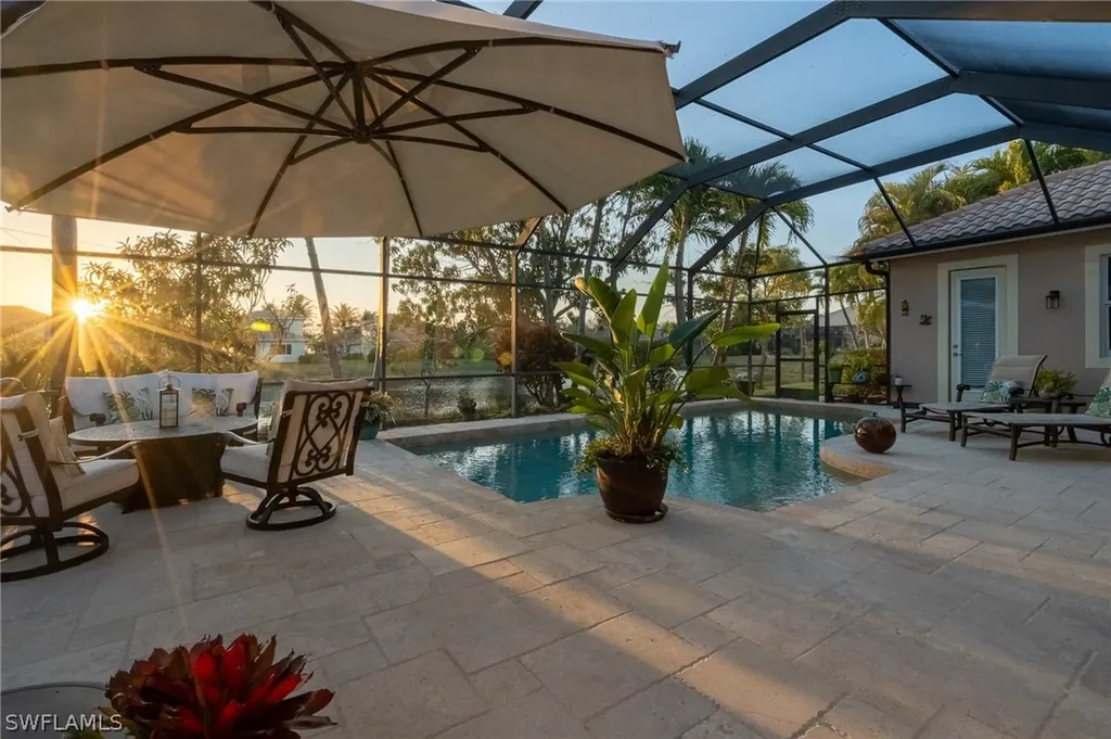 383 Cypress Way W Naples FL 34110