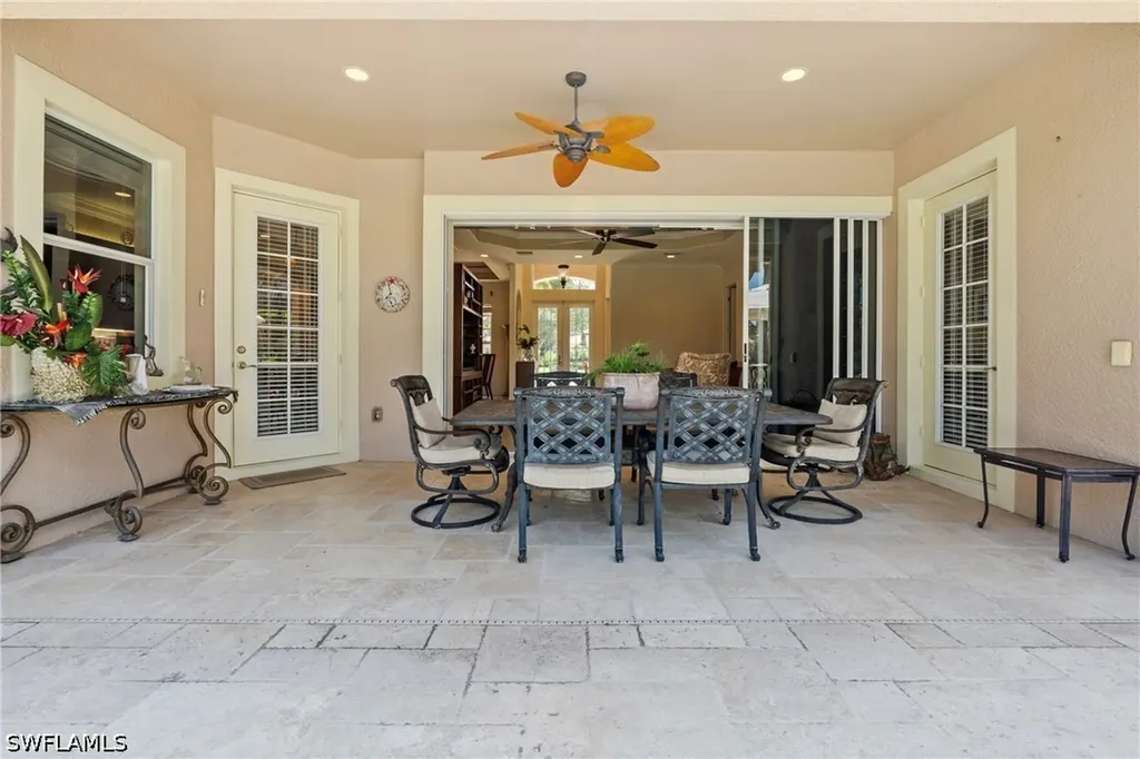 383 Cypress Way W Naples FL 34110