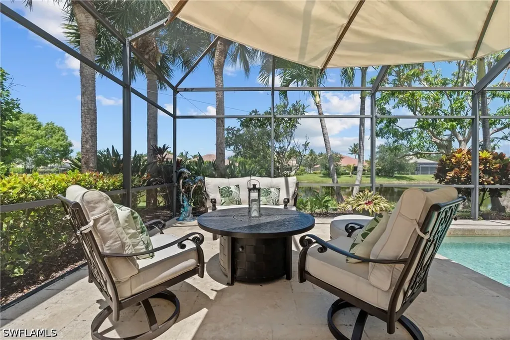 383 Cypress Way W Naples FL 34110