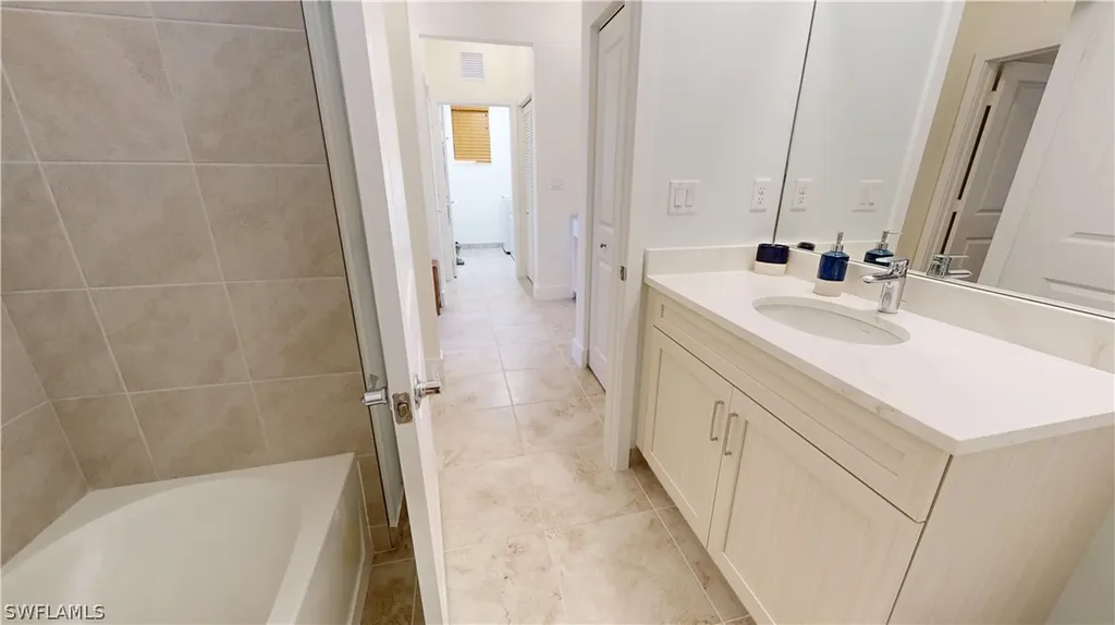 5692 Cassidy Lane Ave Maria FL 34142