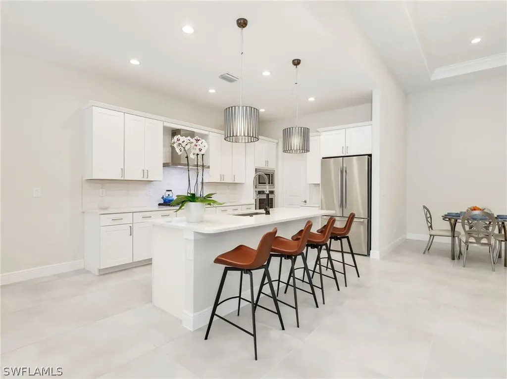 9252 Cayman Drive Naples FL 34114