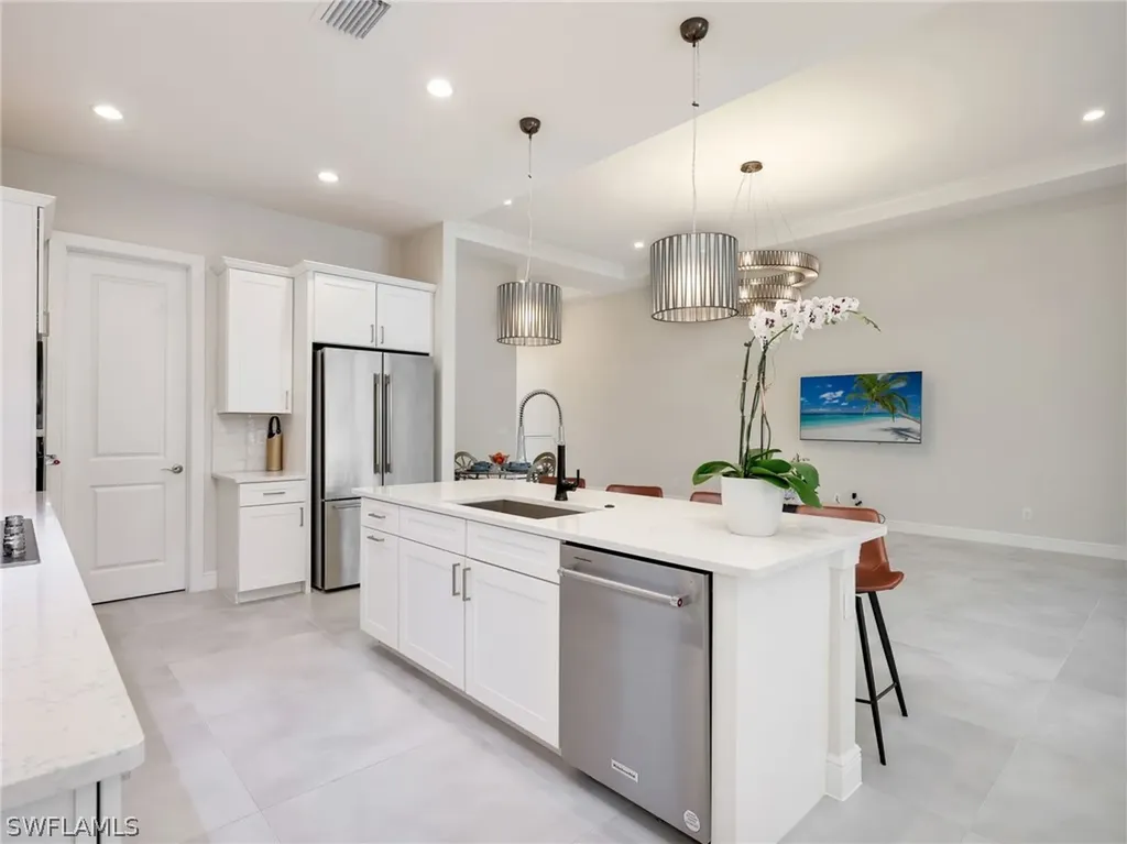 9252 Cayman Drive Naples FL 34114