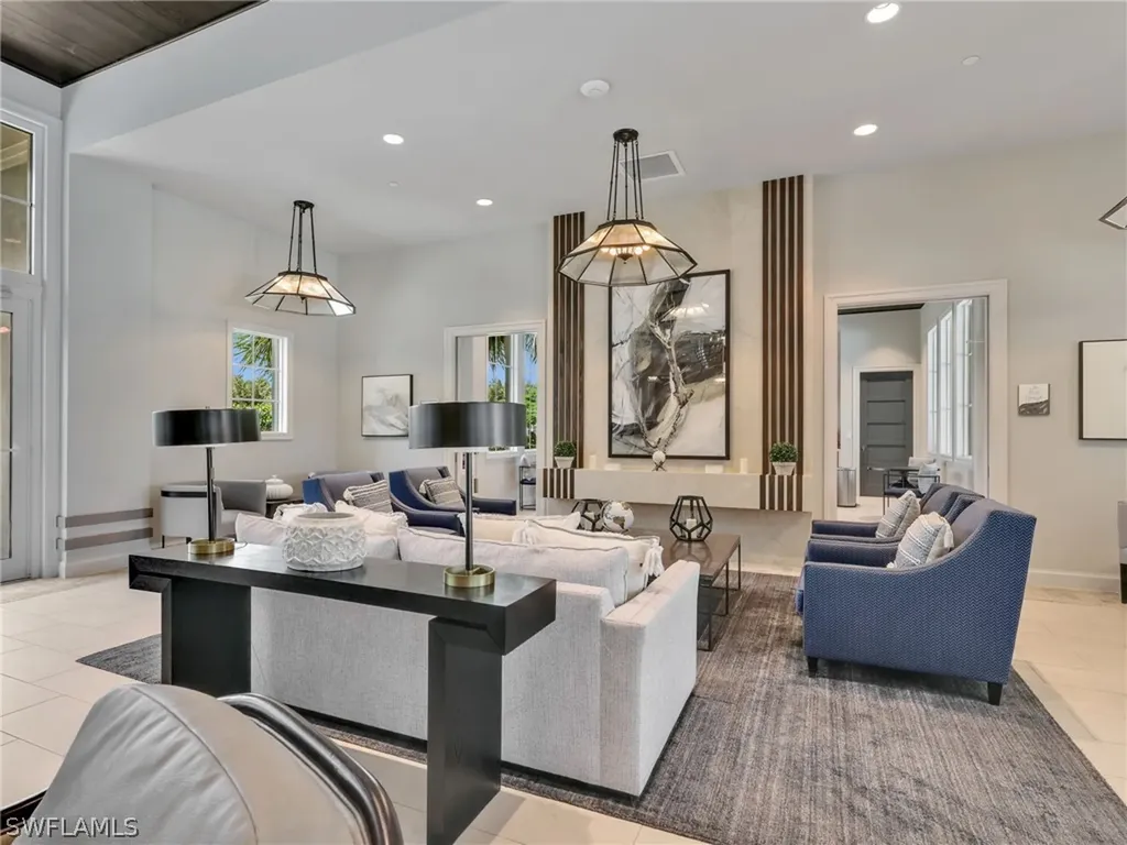 9252 Cayman Drive Naples FL 34114
