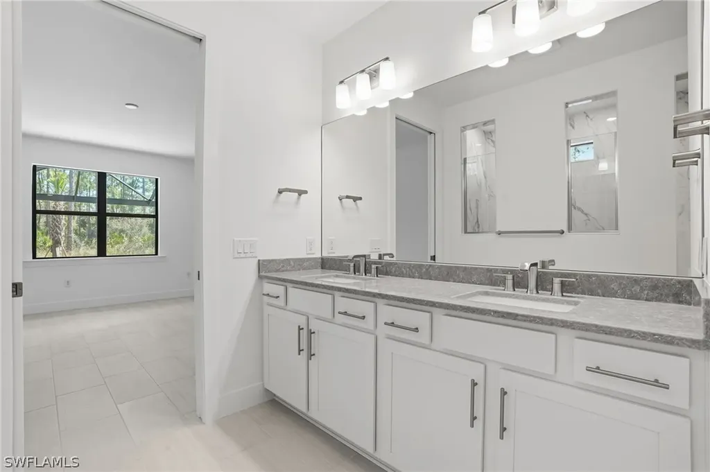 2148 Sequoia Court Naples FL 34120
