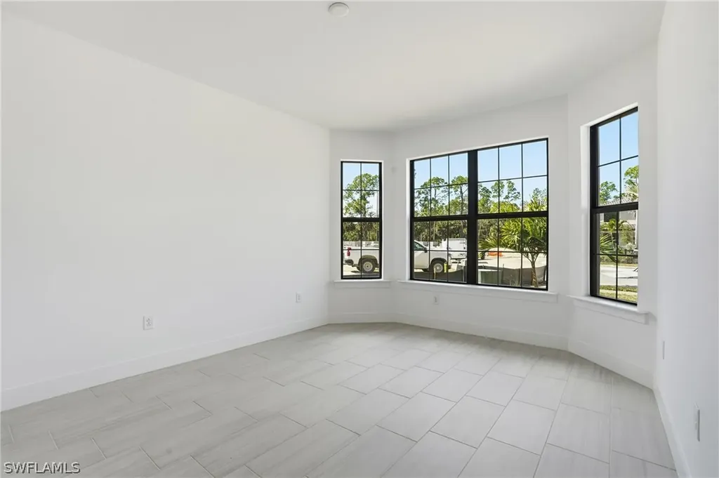 2148 Sequoia Court Naples FL 34120