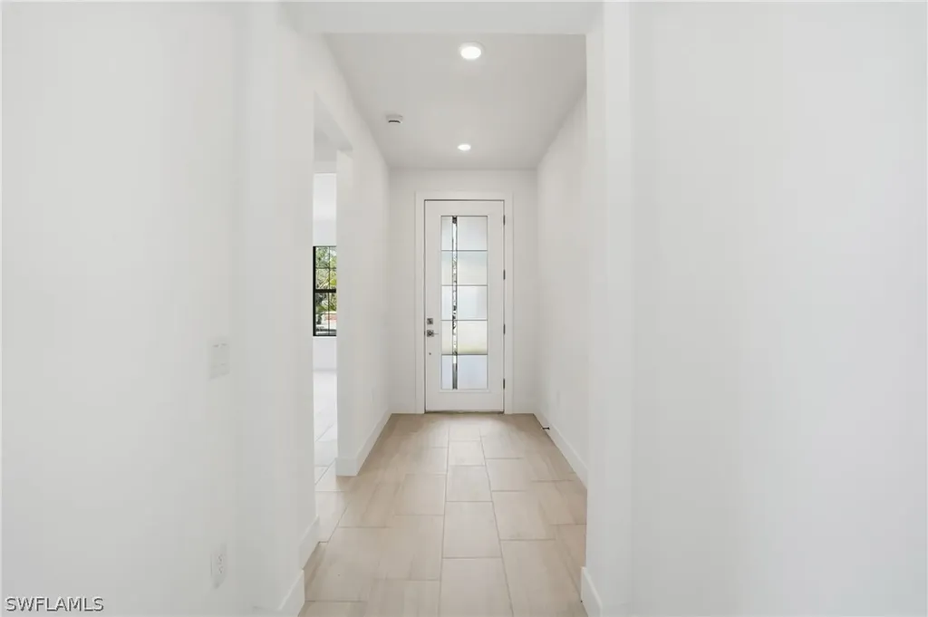 2148 Sequoia Court Naples FL 34120