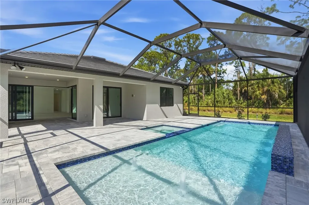 2148 Sequoia Court Naples FL 34120