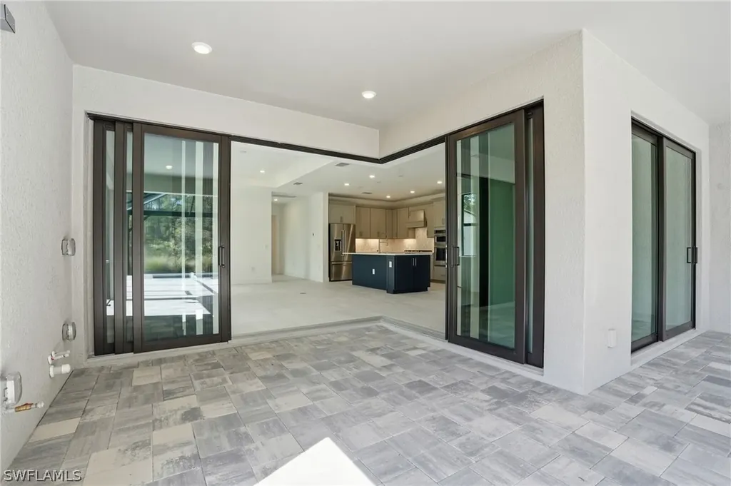 2148 Sequoia Court Naples FL 34120