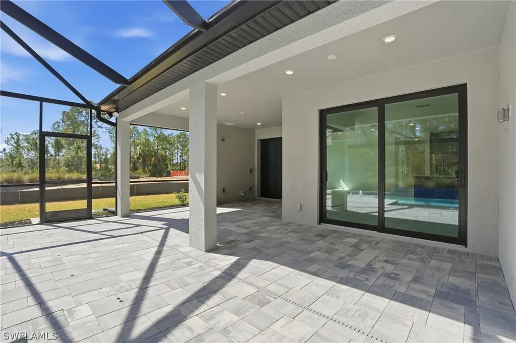 2148 Sequoia Court Naples FL 34120