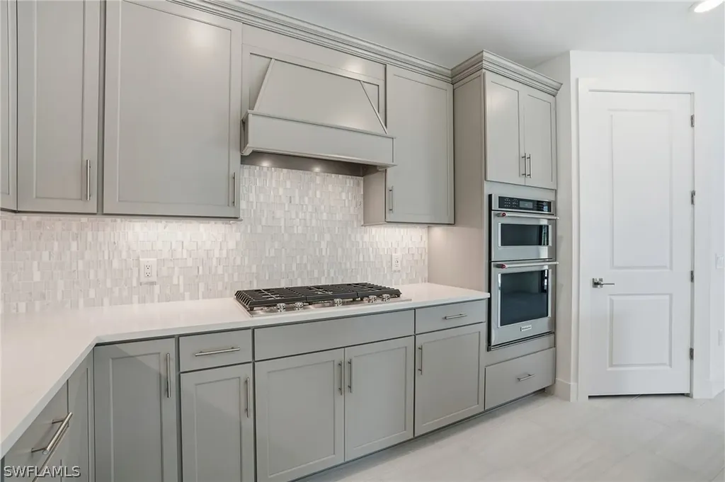 2148 Sequoia Court Naples FL 34120