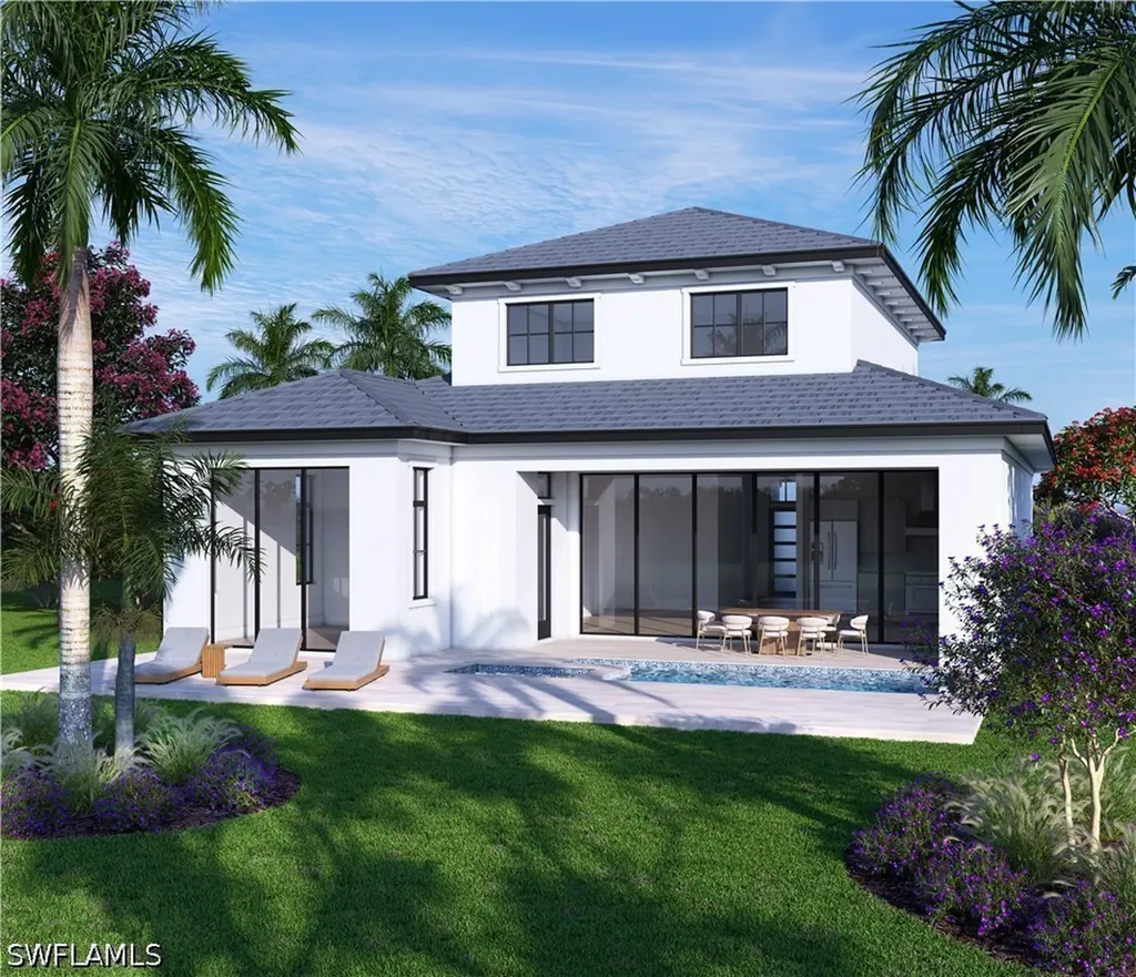 1102 9th Avenue N Naples FL 34102