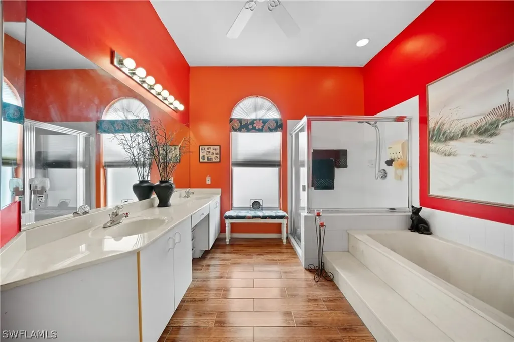 256 Countryside Drive Naples FL 34104