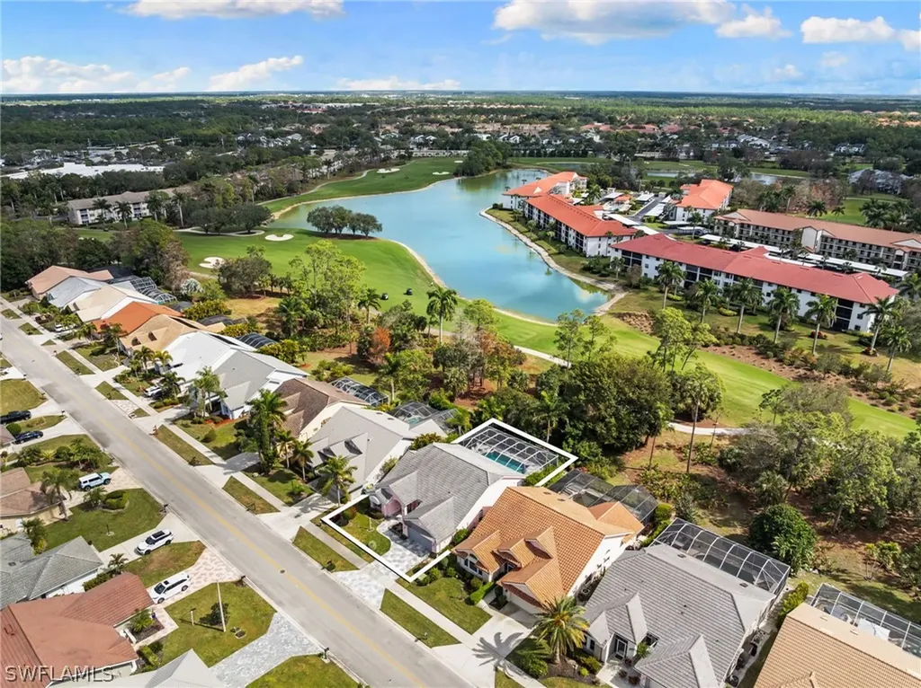 256 Countryside Drive Naples FL 34104
