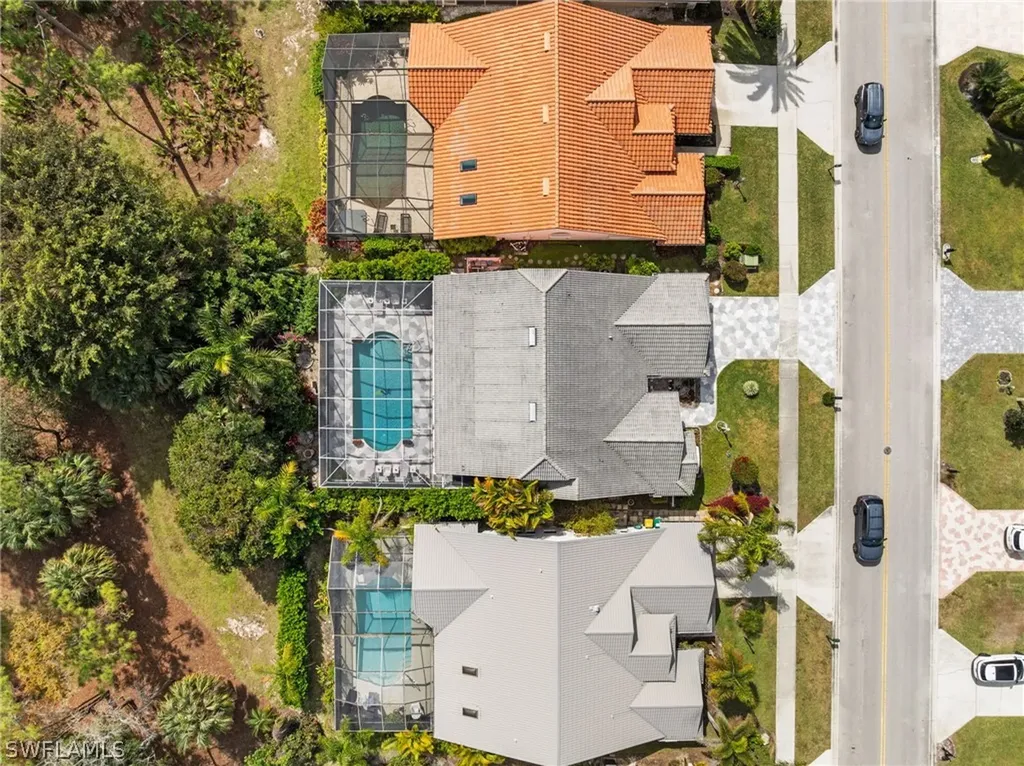 256 Countryside Drive Naples FL 34104