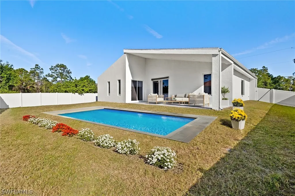 840 Carpenter Street E Lehigh Acres FL 33974