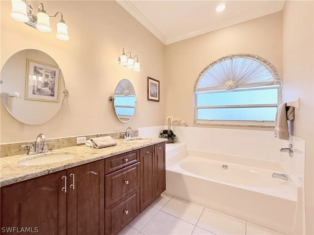 8013 Kilkenny Court Naples FL 34112