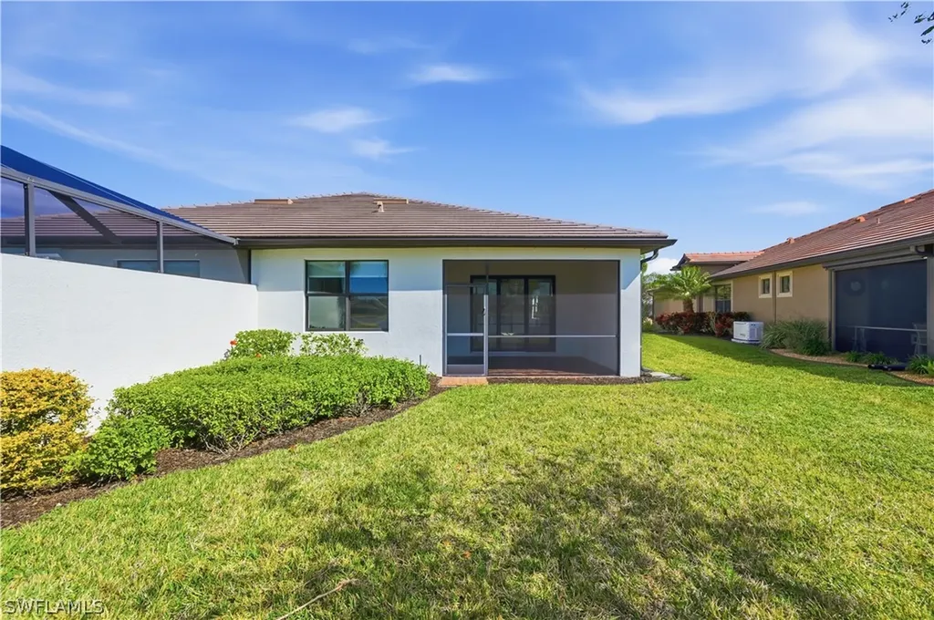 7733 Jacaranda Lane Naples FL 34114