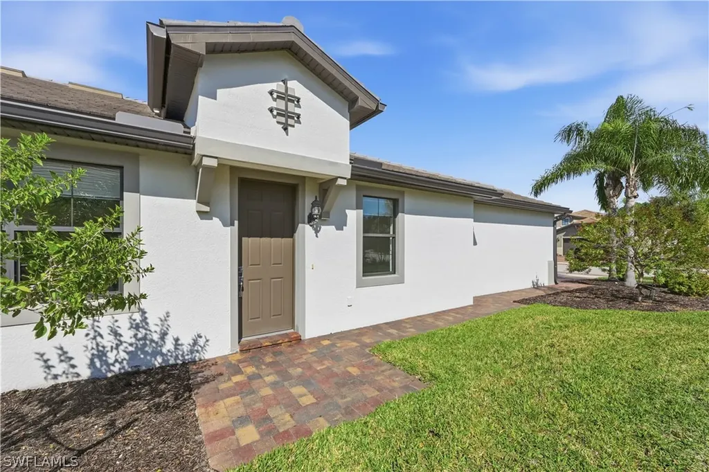 7733 Jacaranda Lane Naples FL 34114