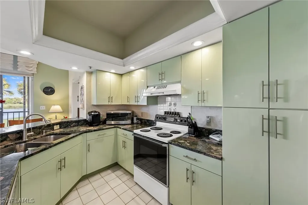 4130 Bayhead Drive Bonita Springs FL 34134