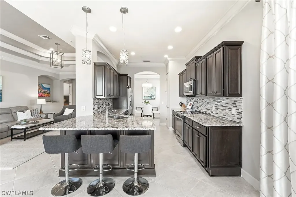 12045 Covent Garden Court Naples FL 34120