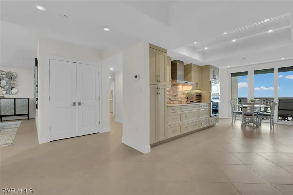 7515 Pelican Bay Boulevard Naples FL 34108