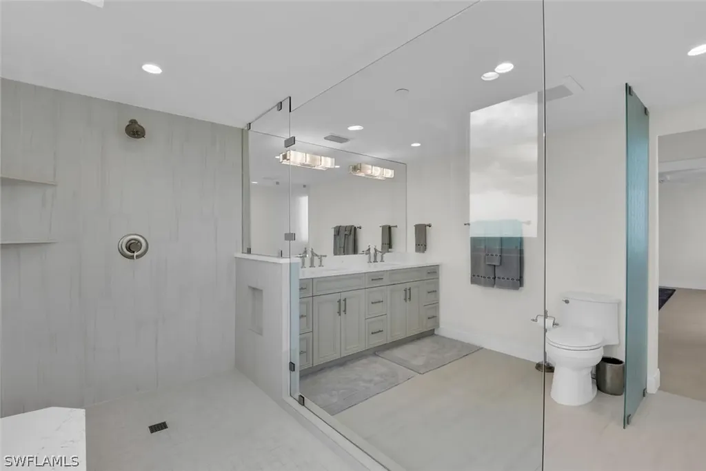 7515 Pelican Bay Boulevard Naples FL 34108