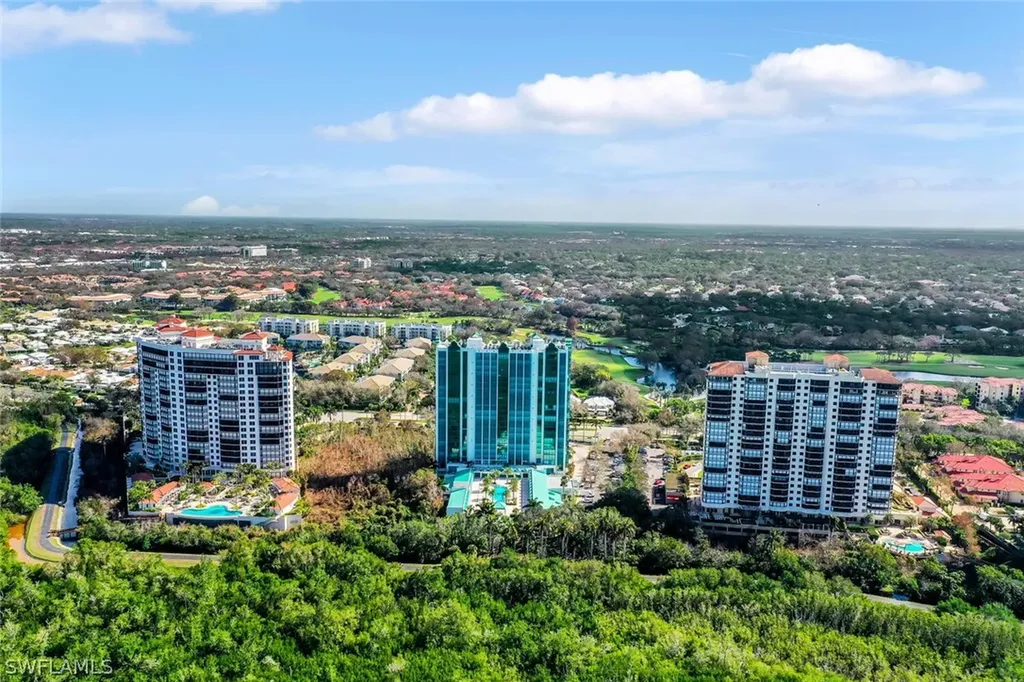 7515 Pelican Bay Boulevard Naples FL 34108