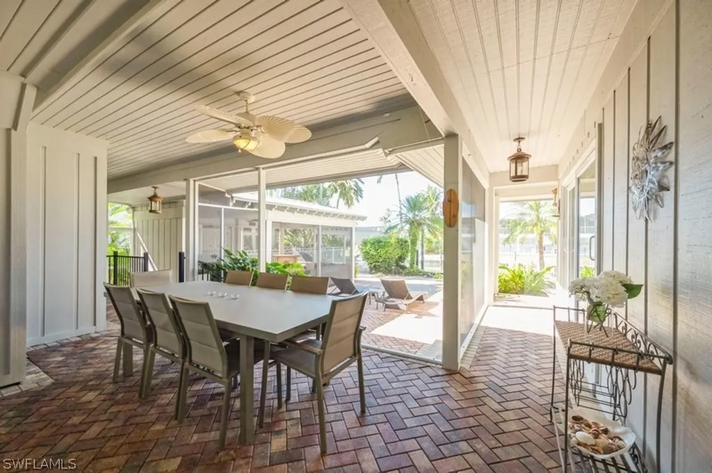 1154 Vernon Place Marco Island FL 34145