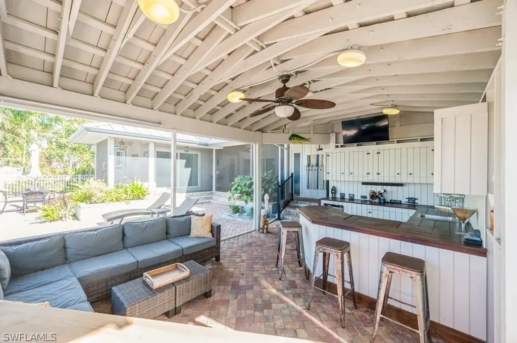 1154 Vernon Place Marco Island FL 34145