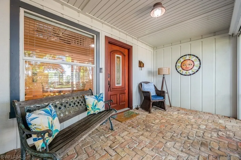 1154 Vernon Place Marco Island FL 34145