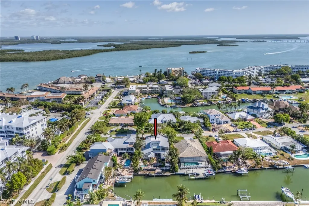 1154 Vernon Place Marco Island FL 34145