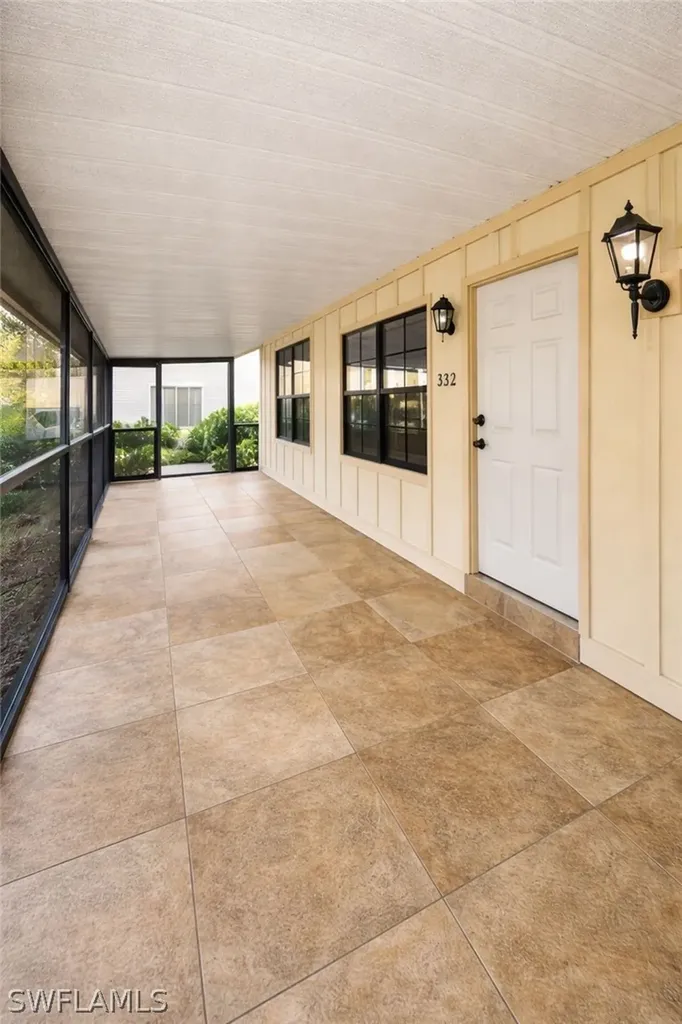 5324 Treetops Drive Naples FL 34113