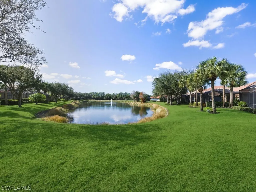 10000 Isola Way Miromar Lakes FL 33913