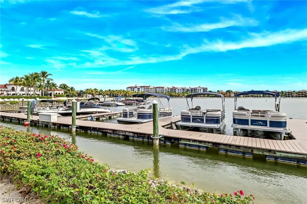 10000 Isola Way Miromar Lakes FL 33913