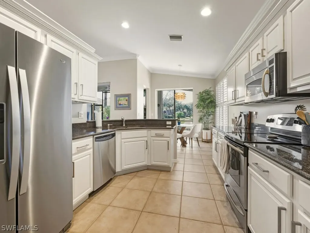 10000 Isola Way Miromar Lakes FL 33913