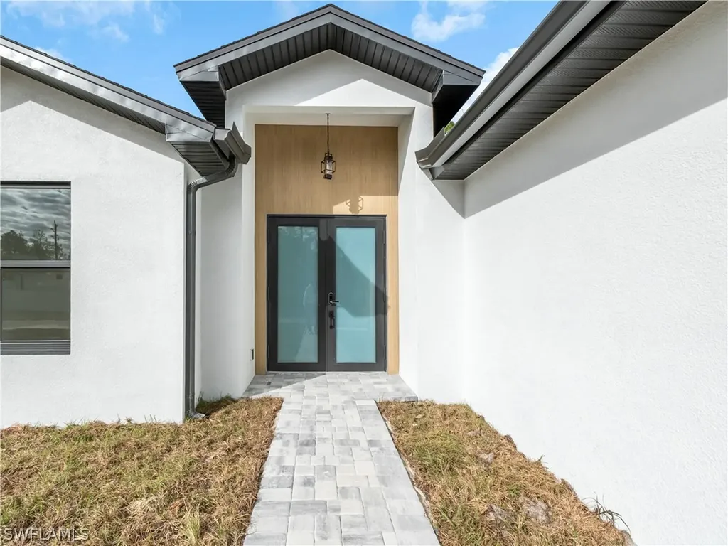 1503 Cleveland Avenue Lehigh Acres FL 33972