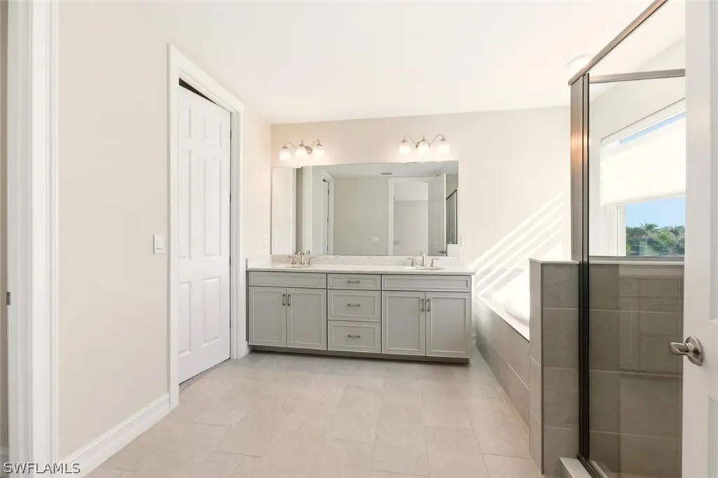 28181 Captiva Shell Loop Bonita Springs FL 34135