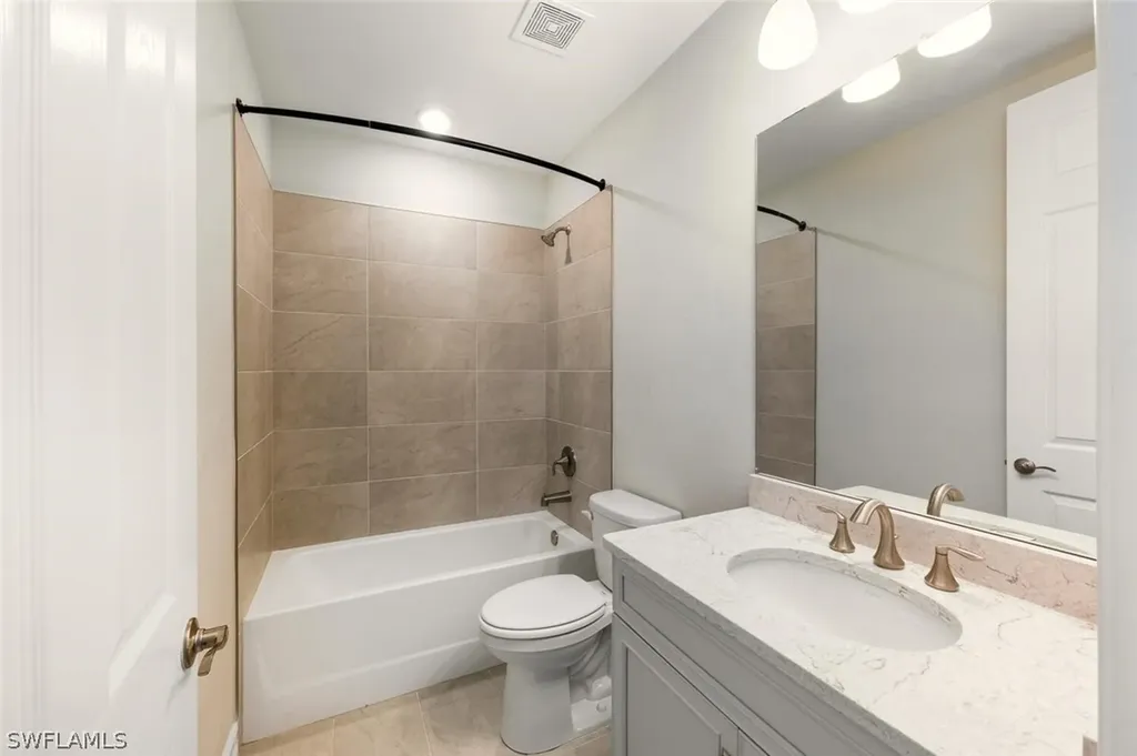 28181 Captiva Shell Loop Bonita Springs FL 34135