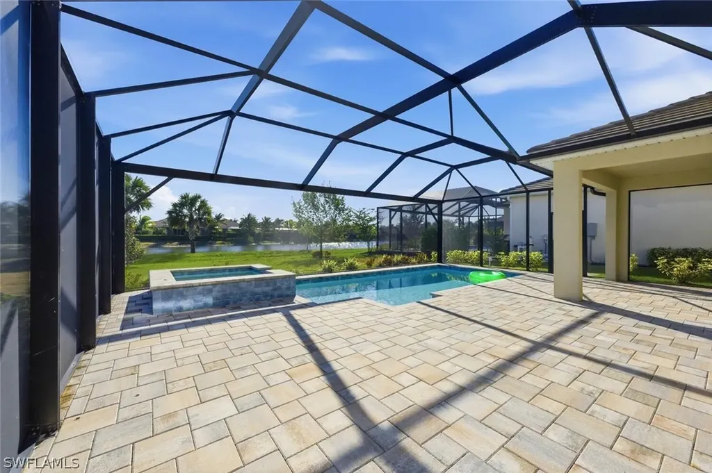 28181 Captiva Shell Loop Bonita Springs FL 34135