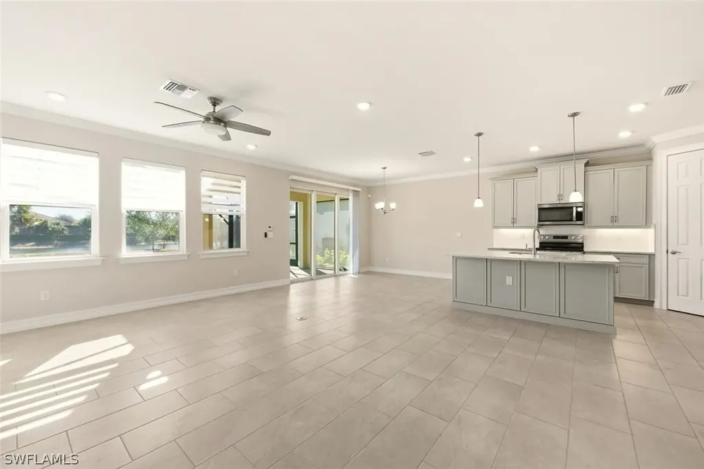 28181 Captiva Shell Loop Bonita Springs FL 34135