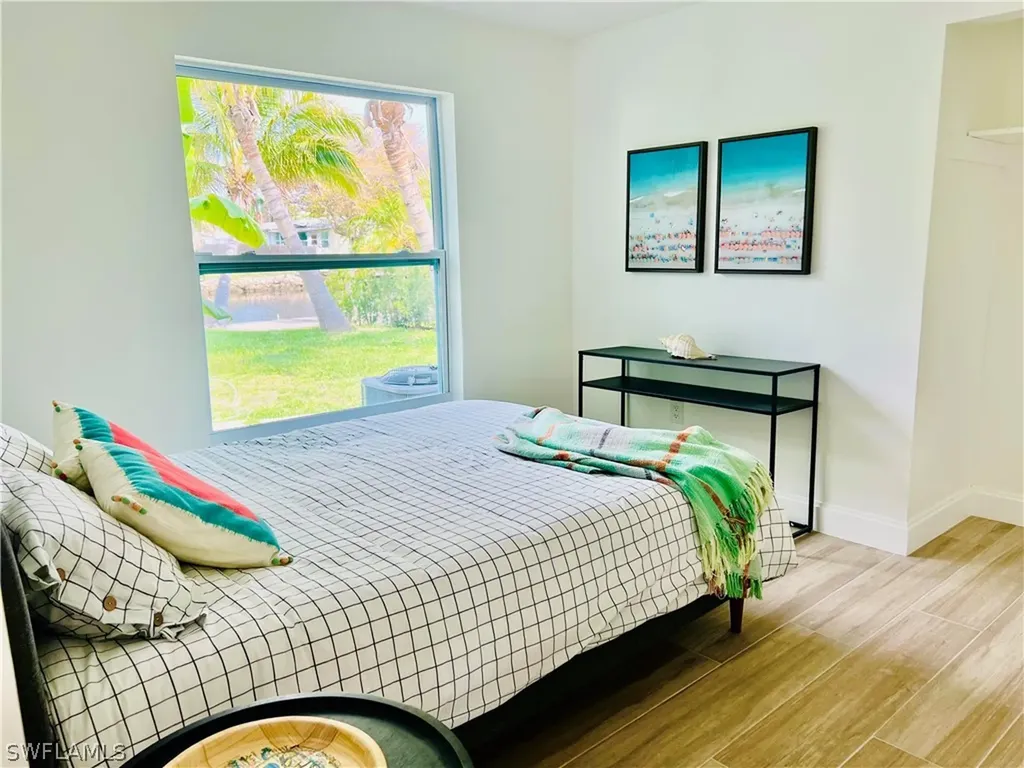 555 14th Street N Naples FL 34102